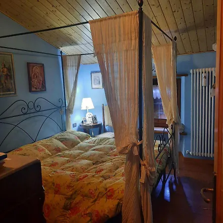 Semesterbostad La Casa Della Piazzetta *