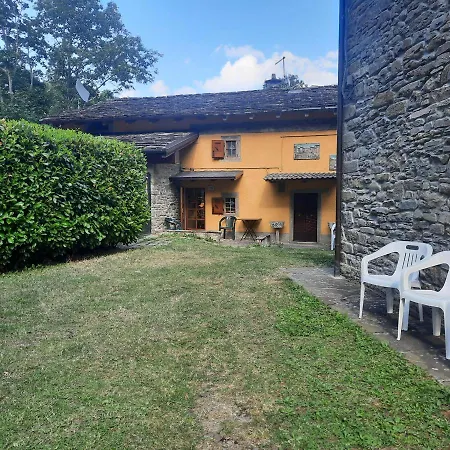 Semesterbostad La Casa Della Piazzetta *
