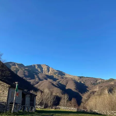 La Casa Della Piazzetta Nyaraló *